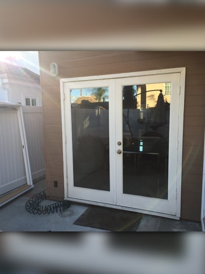 A Tri-State home before Bulldog replaced the doors