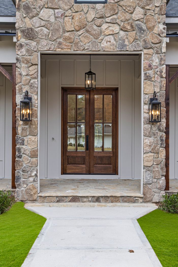 Door project on a home in Covington, KY